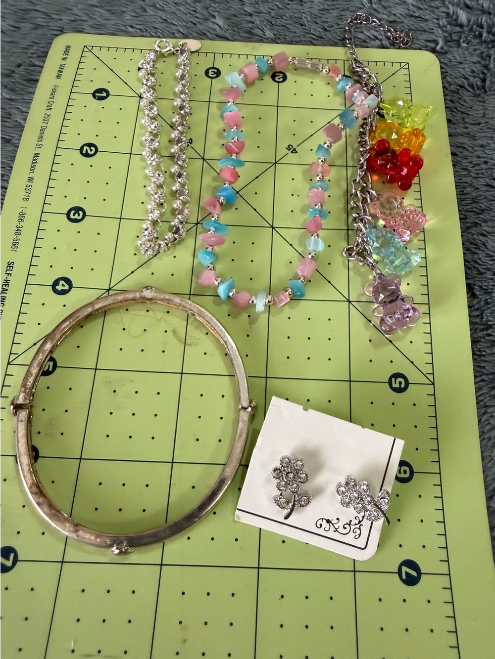 Assorted lot of costume jewelry- Fashion Jewelry